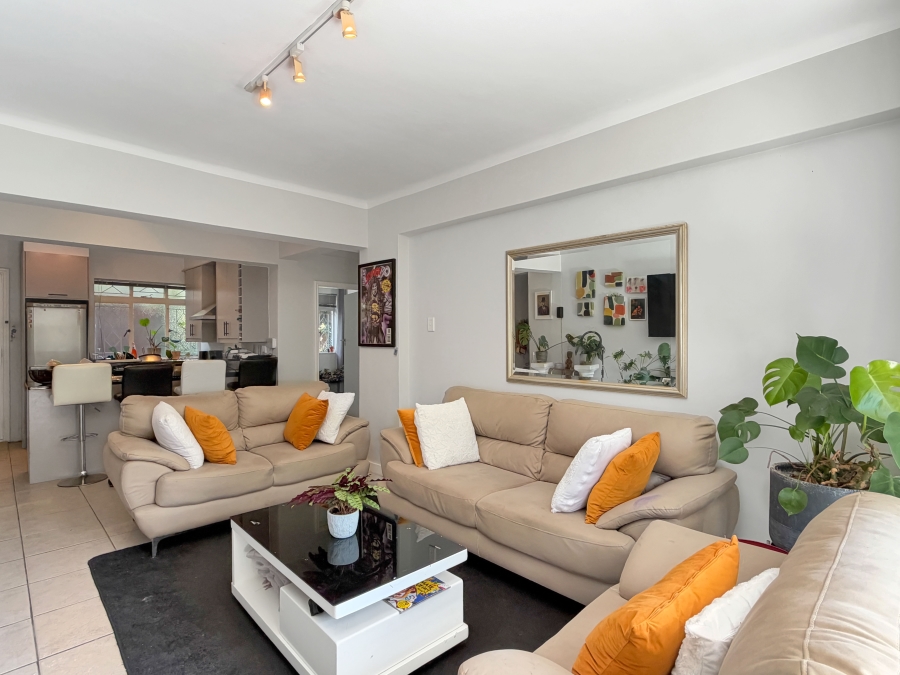 3 Bedroom Property for Sale in Gardens Western Cape